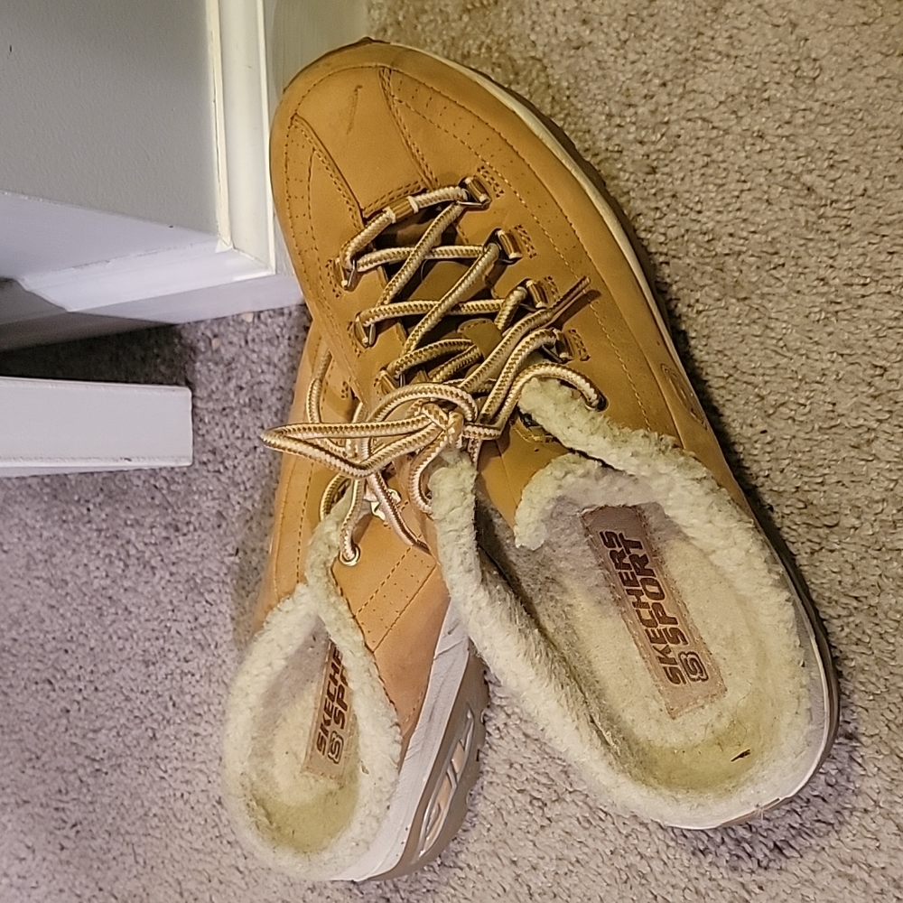 Sketchers Mules